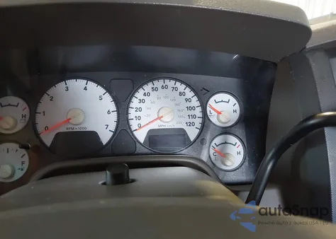 2008 Dodge Ram 1500 St/Sxt z USA, uszkodzony, nr VIN 1D7HA18K08J139956